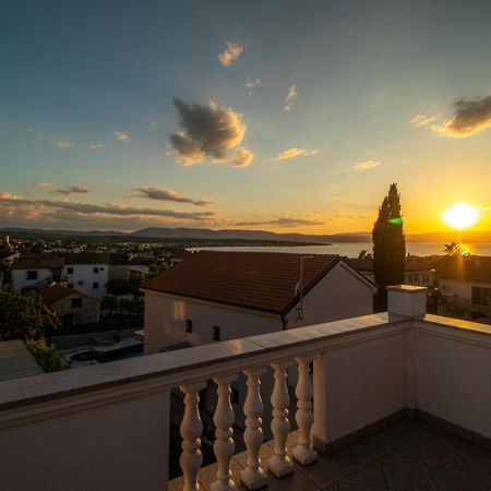 Apartment Aleksandra Малинска Экстерьер фото