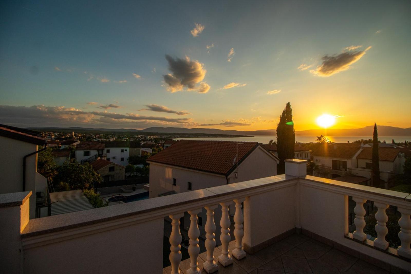 Apartment Aleksandra Малинска Экстерьер фото
